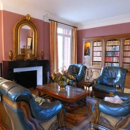 Villa Demeure De Charme Pour 8 Personnes Saint-Laurent-les-Tours